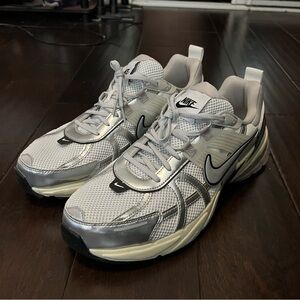 Nike V2K Run Sneakers